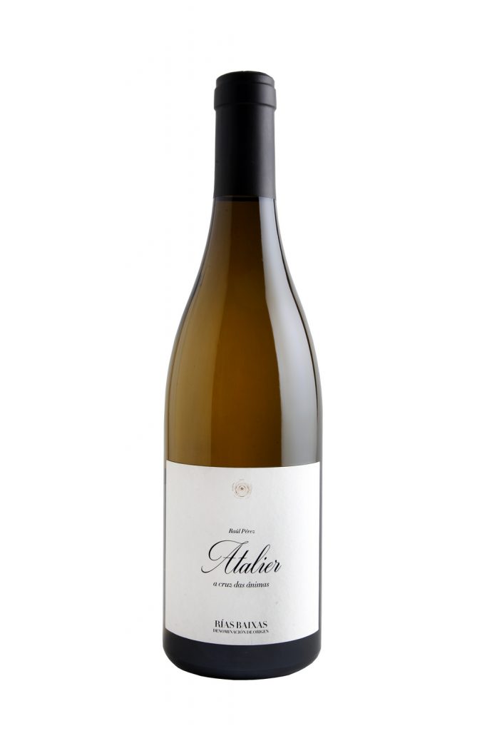 Raúl Pérez, enólogo, enólogos españoles, conocido y reputado enólogo, Bodegas y Viñedos Raúl Pérez, hacedor de vinos, vinos de autor, vinos no estandarizados, uvas en extinción, viticultor, viñedos, bodega, vendimia, variedades autóctonas, producción limitada, respeto a la naturaleza, asesoramiento vinos, Atalier, Rías Baixas